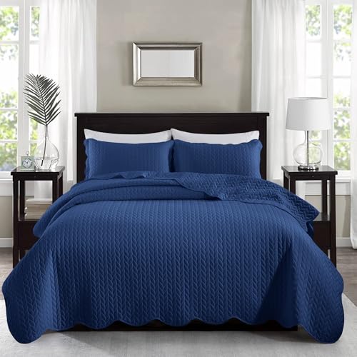Twin Quilt Set - 2-Piece Reversible Microfiber Coverlet Bedspread, Navy