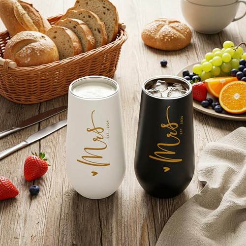CARANOTS Mr & Mrs 2026 Champagne Flute Set - Wedding Gift, 10 oz Stemless Stainless Steel, Black & White, Gift Box