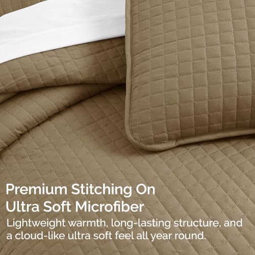 Taupe Oversized Twin Quilt Set with Pillow Sham | Fits Twin & XL Beds