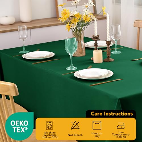 DailySet 10-Pack Hunter Green 60 x 84 in Tablecloths for Rectangle Tables - Multi-Pack