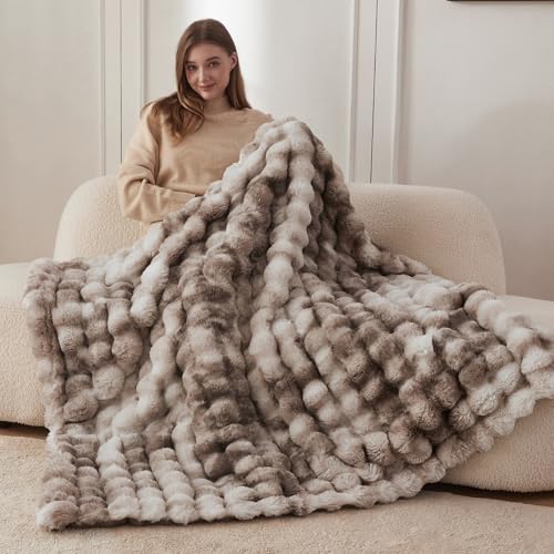 COOVA Faux Fur Throw Blanket - Cozy Soft Plush Bubble Wave, 50x60