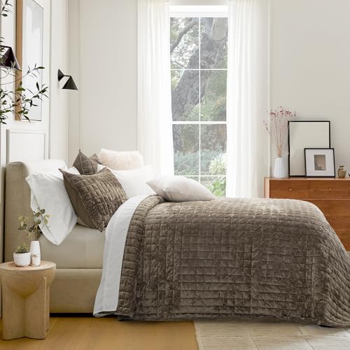 RECYCO King Size Velvet Quilt Set - Mocha Brown Bedspread Coverlet with 2 Shams