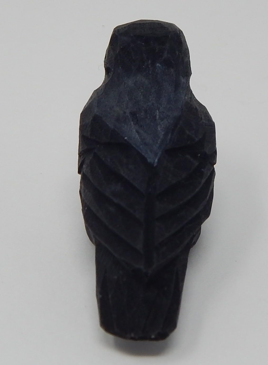 Selsela Hand-Carved Raven Figurine - Black Crow Statue | Gothic Home Decor & Collectible Miniature
