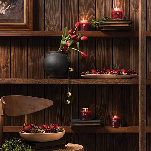 Christmas Potpourri 8oz, Holiday Scented Decorative Botanical Filler
