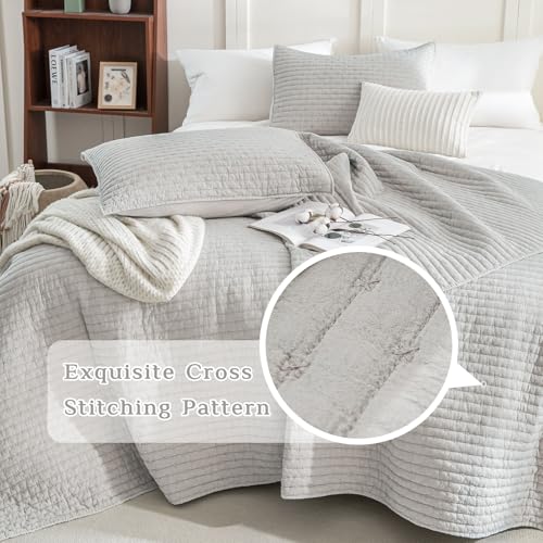 CozyTide Oversized King Quilt Set - 3-Piece Stone-Washed Cotton Bedspread