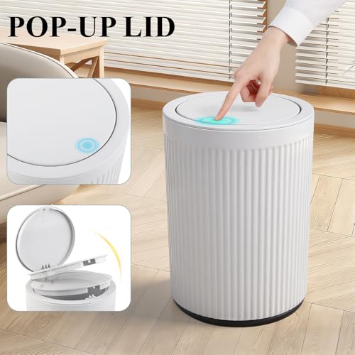 Small Bathroom Trash Can with Lid 2.1 Gallon Plastic Wastebasket