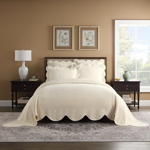 Historic Charleston 100% Cotton Matelasse Bedspread, King/Cal King, Ivory