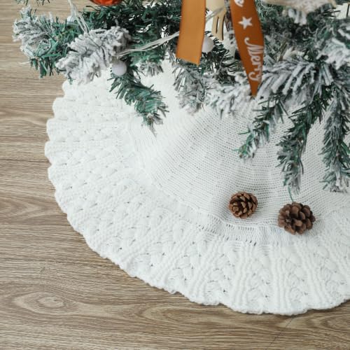 White Knit Christmas Tree Skirt 20 Inch with Scalloped Edge - Rustic Holiday Decor