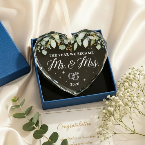Mr & Mrs 2026 Heart Glass Ornament - Newlywed Wedding Gift Keepsake