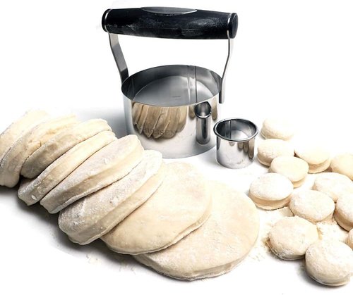 HULISEN Stainless Steel Biscuit Cutter - 3 Inch Round Design with Soft Grip Handle | Perfect Gift Package