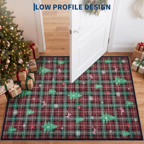 Garvee 2' x 3' Red Checkered Christmas Tree Doormat | Washable Floral Village Rug