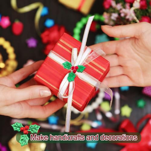 100PCS Artificial Holly Leaves with Berries for Christmas Decor