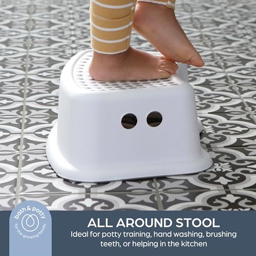 Dreambaby Toddler Step Stool - Non-Slip Potty Training & Sink Stool