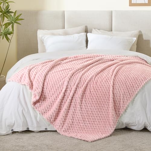 BEDELITE Soft 3D Jacquard Plush Throw Blanket for Couch - 50x60 Pink