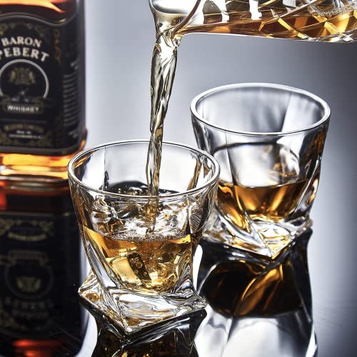 Twisted 11oz Old Fashioned Whiskey Glass Set with Crystal Ice Molds - Barware Gift