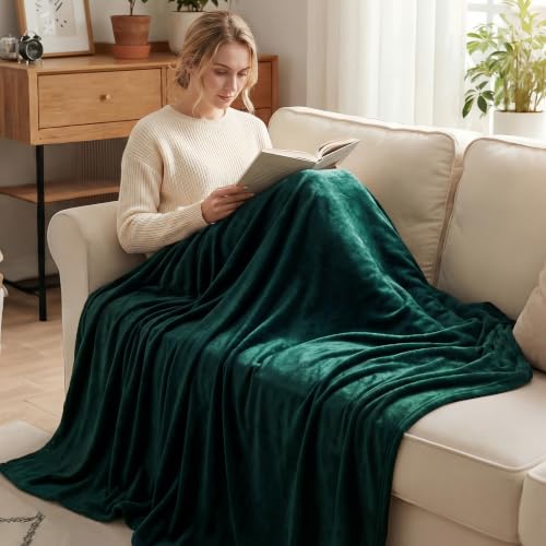 Exclusivo Mezcla Soft Fleece Throw Blanket for Couch - 50x70 Plush Flannel