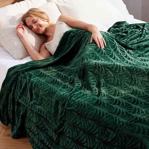 Cozy Emerald Green Flannel Fleece Blanket Queen Size 90"x90"