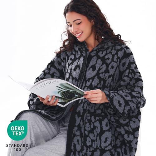 Wearable Blanket Hoodie for Adults, Oversized Soft Warm Fleece Cloak