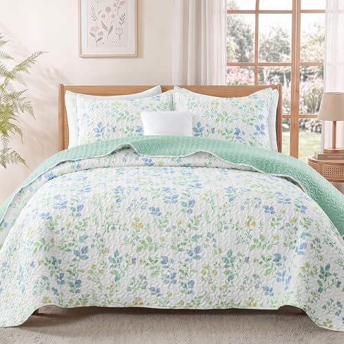 Exclusivo Mezcla Floral King Quilt Bedding Set - 3-Piece Lightweight Bedspread
