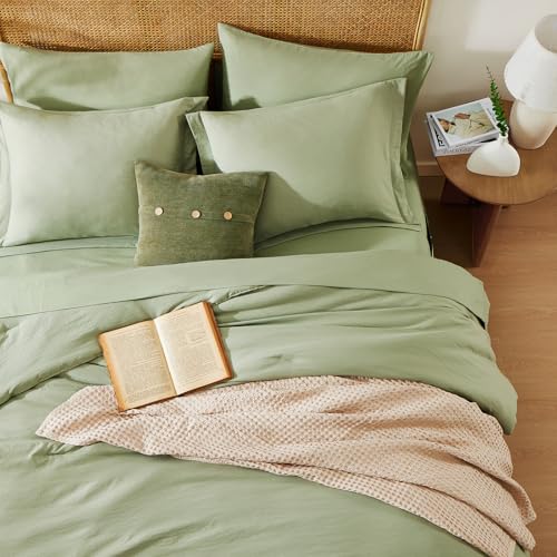 7-Piece Queen Bed in a Bag Comforter Set with Sheets & Shams - Sage Green