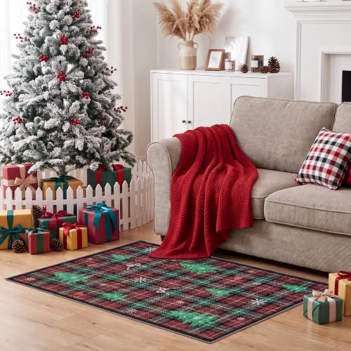 Garvee 2' x 3' Red Checkered Christmas Tree Doormat | Washable Floral Village Rug