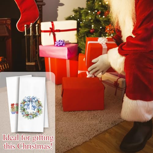 Chinoiserie Christmas Kitchen Towels Set of 2 - Tree Wreath Casual Variation, Blue & White Holiday Decor