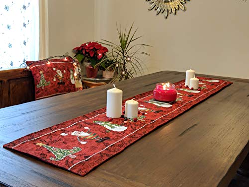 Tache Here Comes Santa Claus 13 x 90” Vintage Christmas Table Runner - Red Tapestry