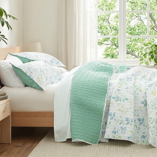 Exclusivo Mezcla Floral King Quilt Bedding Set - 3-Piece Lightweight Bedspread