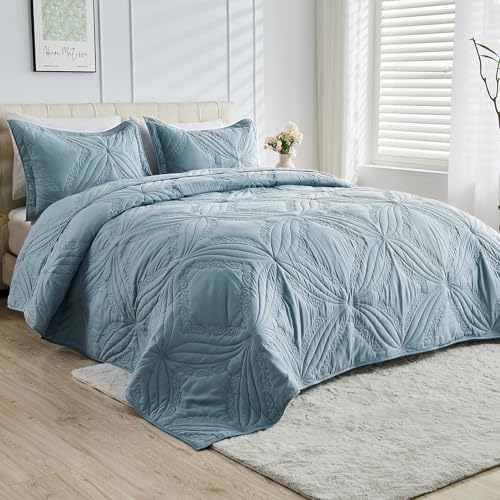 Kingnex Oversized King Bedspread Set 128x120 - 3 Piece Quilted Coverlet, Blue