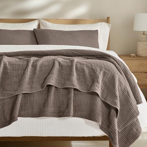 EverGrace Oversized Cotton Ribbed Matelassé Coverlet Set, King, Mocha Brown