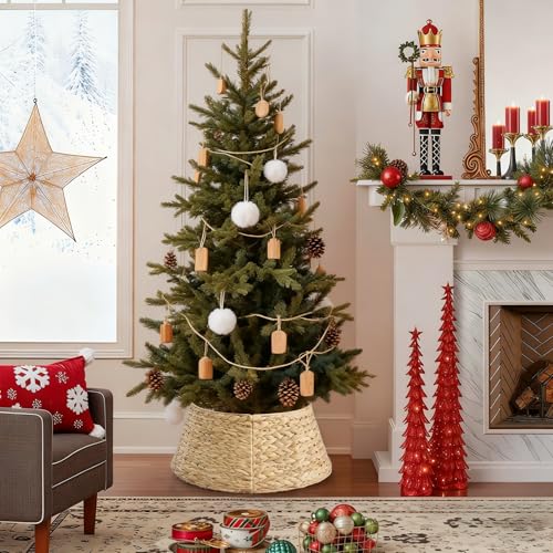 24-Inch Handwoven Water Hyacinth Christmas Tree Collar for 4-7ft Trees