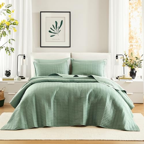 Queen Oversized Bedspread Quilt Set - Soft Sage Green Coverlet