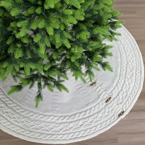 60-Inch Cream Cable Knit Christmas Tree Skirt with Wooden Toggles - Starry Dynamo