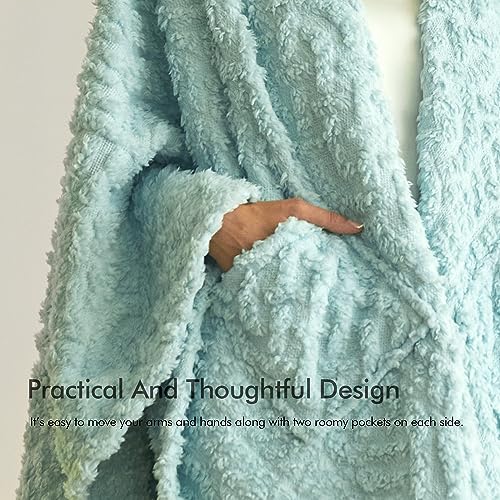 Wearable Fleece Blanket with Pockets, Mint Green 58" x 64" Sherpa Throw