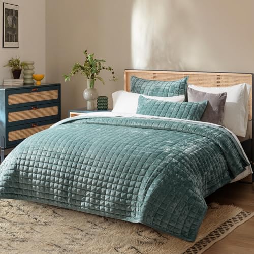 Luxury Channel Box Stitch Velvet Quilt Set, Full Queen, Aqua Green
