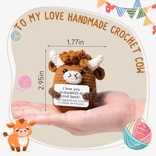 Mini Crochet Highland Cow Plushie Desk Decor with Message Card