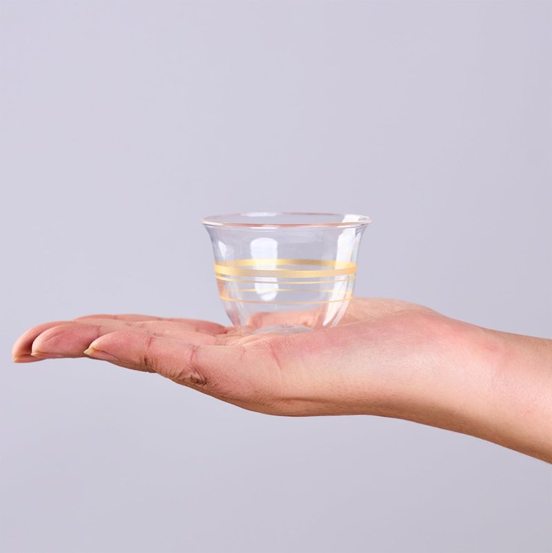 PARTYHIPPO Disposable Plastic Tea Cups, 1.5 oz Clear Turkish Style Tea Glasses, Heavy Duty Small Cups for Black Tea, Espresso, Wine Tasting, Dessert Shooters, Parties, 25 Count