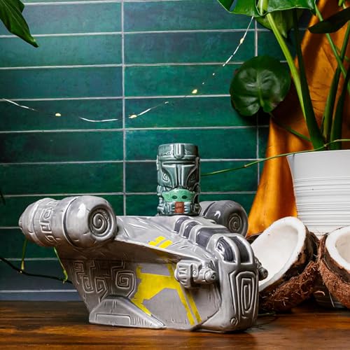 Star Wars Mandalorian Razor Crest Punch Bowl Set with Mini Muglet Tumbler