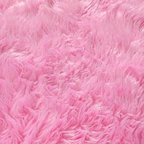 18-Inch Pink Faux Fur Christmas Tree Skirt for Small Tabletop Trees