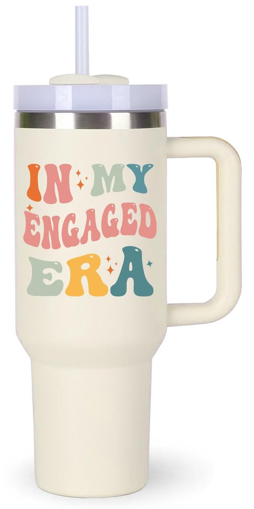 momocici Engagement Cup Tumblers Gifts.40oz In My Engaged Era Tumbler with Handle.Engagement Gift.Engagement Cups.Engagement Tumbler.40oz Fiancée Future Mrs Bride to be Bridal Shower Gifts.