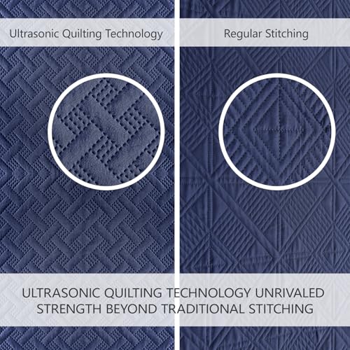 FLYMME Queen Quilt Set - 3-Piece Ultra Soft Navy Blue Microfiber Bedspread