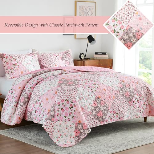 Whale Flotilla Queen Quilt Bedding Set - Soft Reversible Floral Coverlet