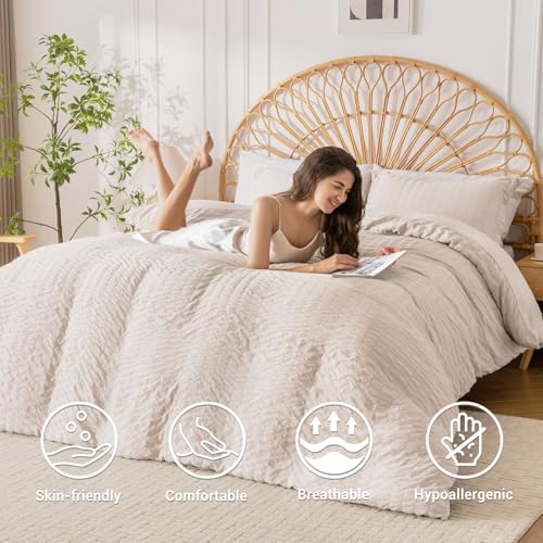 Beige Seersucker Queen Duvet Cover Set - 3-Piece Soft Microfiber Bedding