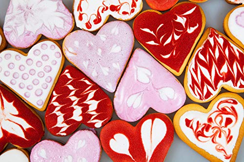 Fox Run 5-Piece Heart Cookie Cutter Set with Storage Tin, Stainless Steel Baking Tools