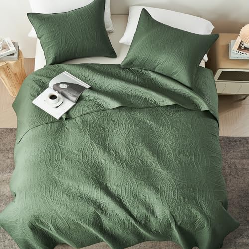 Olive Green Queen Quilt Bedding Set - 3-Piece Lightweight Bedspread Coverlet
