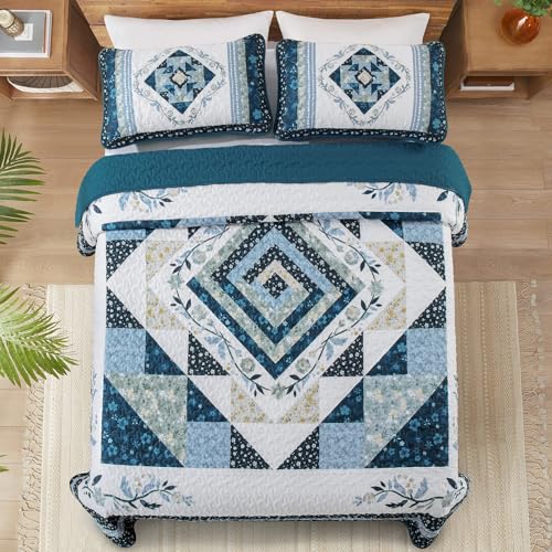 King Size Patchwork Quilt Set, Navy Blue Floral Bedspread - 3 Pieces