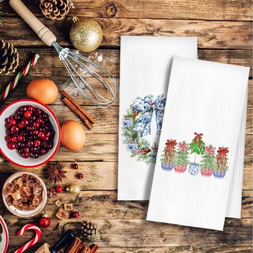Chinoiserie Christmas Kitchen Towels Set of 2 - Tree Wreath Casual Variation, Blue & White Holiday Decor