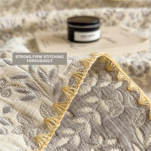 King Size Floral Cotton Muslin Quilt - Lightweight Reversible Bedspread