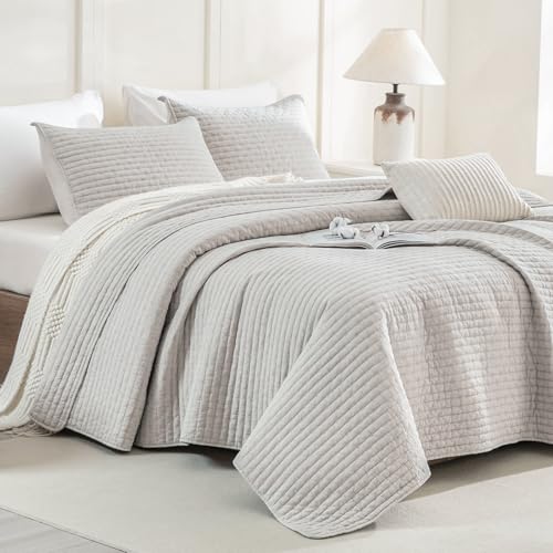 CozyTide Oversized King Quilt Set - 3-Piece Stone-Washed Cotton Bedspread