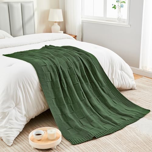 CozeCube Christmas Green Knitted Checkered Throw Blanket 60x80 Inches